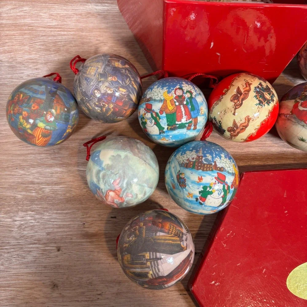 JCPenney Christmas Collectibles 12 Piece Decoupage Ornament Set Red Hexagon Box